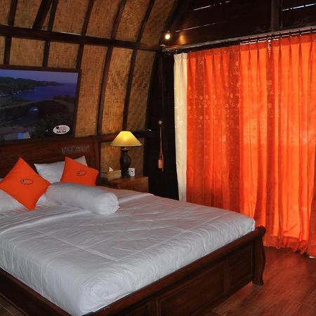 Holy Hills Bungalow Nusa Penida Batumadeg Zewnętrze zdjęcie